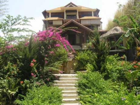 The villa Bali Real Estate