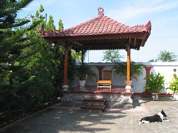 Bale in Garden Bali Real Estate