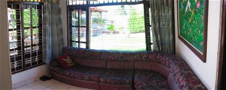 Front Room Bali Real Estate
