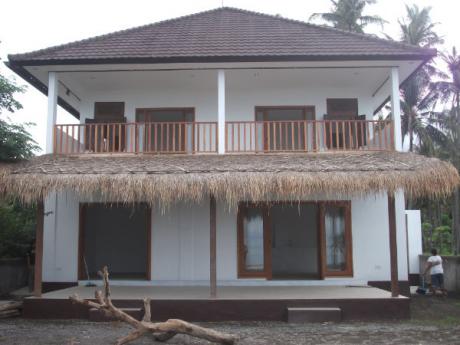 Beachfront house in Amed Bali Real Estate