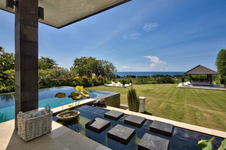Pool and View Bali Real Estate