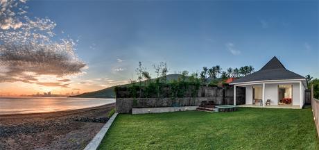 Beachfront Joglo villa in Amed Bali Real Estate