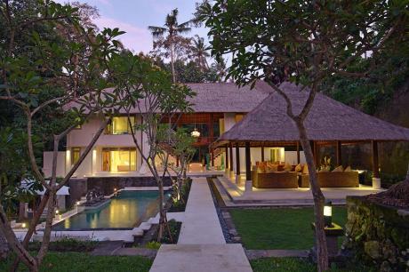 Large romantic villa Bali Real Estate