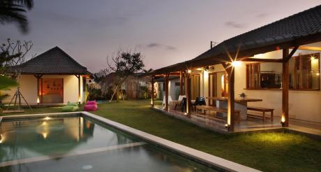 4 bedroom villa in Batu Bolong Bali Real Estate