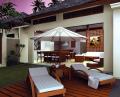 New modern Balinese villas in Seminyak garden