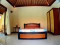 Well priced new Pererenan villa bed 2