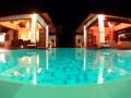Stunning freehold Oberoi Villa pool4