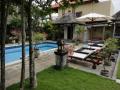 Traditional Villa Pool with pooldeck