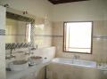 Tanah Lot - 4 bedroom villa Bathroom